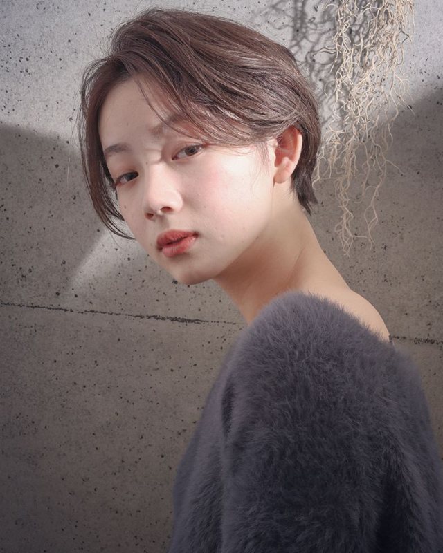 《猫顔》と言われる女性の特徴！猫顔の美人芸能人・メイク方法・モテる理由って？ – lamire [ラミレ]